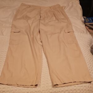 Target Womans Beige Cargo Pants Size 16